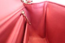 Load image into Gallery viewer, CHANEL V-Stitch chain shoulder bag Lambskin Pink/Gold hadware Shoulder bag 600070115
