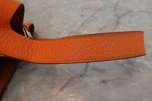 將圖片載入圖庫檢視器 HERMES／エルメス ピコタンＭＭ トリヨンクレマンス オレンジ □M刻印 ハンドバッグ 700110048
