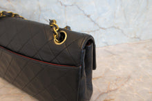 画像をギャラリービューアに読み込む, CHANEL/シャネル マトラッセチェーンショルダーバッグ ラムスキン ブラック/ゴールド金具 ショルダーバッグ 800070131
