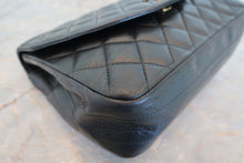 Load image into Gallery viewer, CHANEL Matelasse chain shoulder bag Lambskin Black/Gold hadware Shoulder bag 700090190
