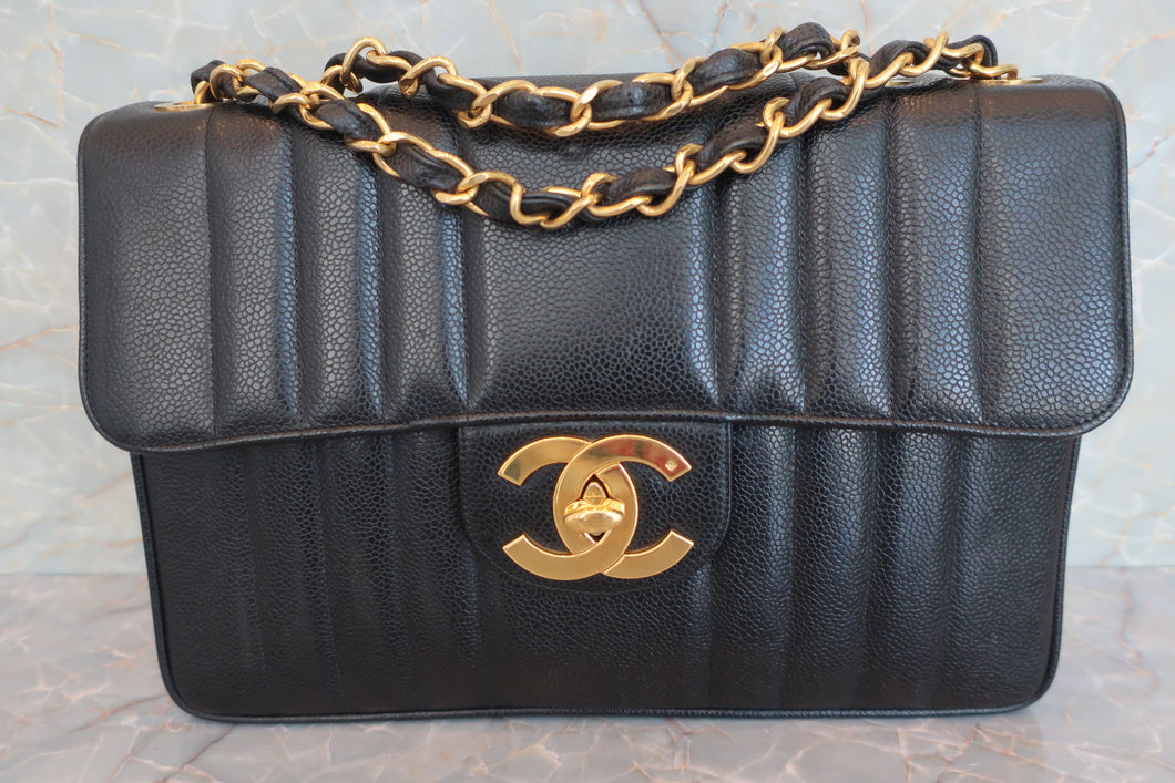 CHANEL Mademoiselle single flap chain shoulder bag Caviar skin Black/Gold hadware Shoulder bag 600070120