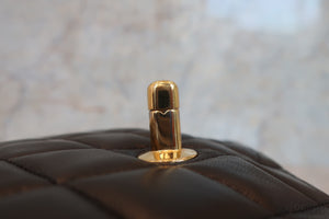 CHANEL/シャネル マトラッセチェーンショルダーバッグ ラムスキン ブラック/ゴールド金具 ショルダーバッグ 700080113