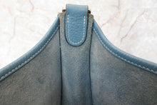 Load image into Gallery viewer, HERMES  EVELYNE 2GM Clemence leather Blue jean □M Engraving Shoulder bag 600120266
