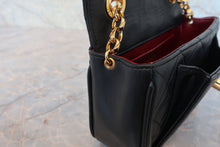 画像をギャラリービューアに読み込む, CHANEL/シャネル ミニマトラッセチェーンショルダーバッグ ラムスキン ブラック/ゴールド金具 ショルダーバッグ 800030044
