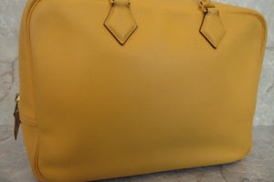 HERMES  PLUME 32 Graine Couchevel leather Jaune □B刻印 Hand bag 600120260