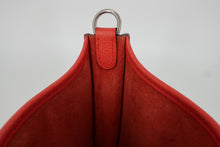 Load image into Gallery viewer, HERMES EVELYNE TPM Clemence leather Capucine Y Engraving Shoulder bag 800100115
