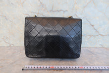 画像をギャラリービューアに読み込む, CHANEL/シャネル ミニマトラッセシングルフラップチェーンショルダーバッグ ラムスキン ブラック/ゴールド金具 ショルダーバッグ 800030042
