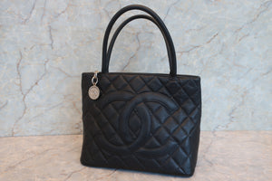 CHANEL/シャネル 復刻トート キャビアスキン ブラック/シルバー金具 トートバッグ 700080197