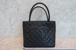 CHANEL/シャネル 復刻トート キャビアスキン ブラック/シルバー金具 トートバッグ 700080197