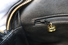 将图片加载到图库查看器，CHANEL/香奈儿 CF 流苏 肩背包 羊皮 Black/Gold hadware(黑色/金色金属) 肩背包 800090068
