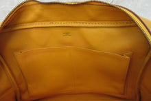 将图片加载到图库查看器，HERMES  PLUME 32 Graine Couchevel leather Jaune □B刻印 Hand bag 600120260
