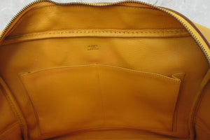 HERMES  PLUME 32 Graine Couchevel leather Jaune □B刻印 Hand bag 600120260