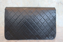 将图片加载到图库查看器，CHANEL/香奈儿 CF 链条包 羊皮 Black/Gold hadware(黑色/金色金属) 肩背包 800080238
