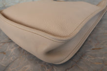 画像をギャラリービューアに読み込む, HERMES／エルメス エブリン1GM トリヨンクレマンス ベージュ □F刻印 ショルダーバッグ 700110045
