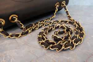 CHANEL Matelasse chain shoulder bag Lambskin Brown/Gold hadware Shoulder bag 700090163