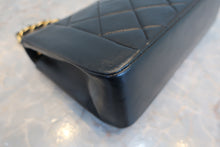 画像をギャラリービューアに読み込む, CHANEL/シャネル ダイアナマトラッセチェーンショルダーバッグ ラムスキン ブラック/ゴールド金具 ショルダーバッグ 700080191
