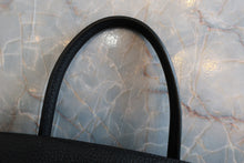 Load image into Gallery viewer, HERMES BIRKIN 40 Togo leather Black □M Engraving Hand bag 600120112
