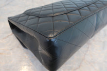 将图片加载到图库查看器，CHANEL/香奈儿 中号CF 单盖包 链条包 羊皮 Black/Gold hadware(黑色/金色金属) 肩背包 700060148
