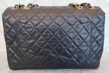 Load image into Gallery viewer, CHANEL Big Matelasse Single flap chain shoulder bag Lambskin Black/Gold hadware Shoulder bag 700090180
