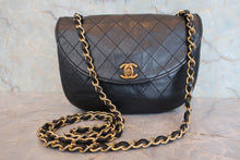 画像をギャラリービューアに読み込む, CHANEL/シャネル マトラッセチェーンショルダーバッグ ラムスキン ブラック/ゴールド金具 ショルダーバッグ 800080134
