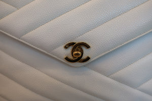 CHANEL/シャネル バイアスステッチチェーンショルダーバッグ キャビアスキン ホワイト/ゴールド金具 ショルダーバッグ 700080101