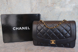 CHANEL  Diana matelasse chain shoulder bag Lambskin Black/Gold hadware Shoulder bag 700090239