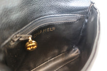画像をギャラリービューアに読み込む, CHANEL/シャネル マトラッセウエストバッグ キャビアスキン ブラック/ゴールド金具 ウエストバッグ 700110057
