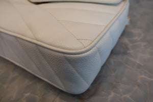CHANEL/シャネル バイアスステッチチェーンショルダーバッグ キャビアスキン ホワイト/ゴールド金具 ショルダーバッグ 700080101