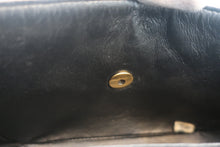 画像をギャラリービューアに読み込む, CHANEL/シャネル Vステッチチェーンショルダーバッグ キャビアスキン ブラック/ゴールド金具 ショルダーバッグ 800010177
