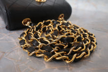 Load image into Gallery viewer, CHANEL Mini matelasse chain shoulder bag Lambskin Black/Gold hadware Shoulder bag 700120154

