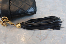 画像をギャラリービューアに読み込む, CHANEL/シャネル マトラッセフリンジチェーンショルダーバッグ ラムスキン ブラック/ゴールド金具 ショルダーバッグ 800010207
