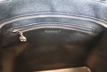 將圖片載入圖庫檢視器 CHANEL/シャネル 復刻トート キャビアスキン ブラック/シルバー金具 トートバッグ 700060102
