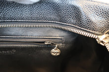 將圖片載入圖庫檢視器 CHANEL/シャネル 復刻トート キャビアスキン ブラック/シルバー金具 トートバッグ 700060102

