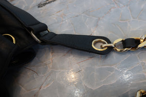 CHANEL/シャネル ココマーク巾着チェーンショルダーバッグ ラムスキン ブラック/ゴールド金具 ショルダーバッグ 700080163