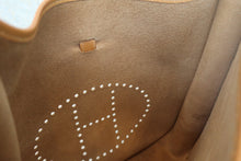 将图片加载到图库查看器，HERMES  EVELYNE1 GM Ardennes leather Natural □A刻印 Shoulder bag 800090008
