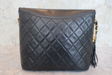 画像をギャラリービューアに読み込む, CHANEL/シャネル マトラッセフリンジチェーンショルダーバッグ ラムスキン ブラック/ゴールド金具 ショルダーバッグ 800010157
