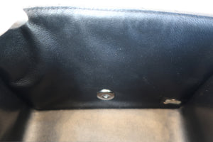 CHANEL  V-Stitch chain shoulder bag Lambskin Black/Silver hadware Shoulder bag 700100029