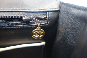 CHANEL/シャネル マトラッセバイカラーチェーンショルダーバッグ ラムスキン ブラック/ホワイト/ゴールド金具 ショルダーバッグ 700070158