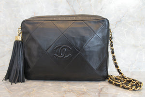 CHANEL/シャネル フリンジチェーンショルダーバッグ ラムスキン ブラック/ゴールド金具 ショルダーバッグ 700010036