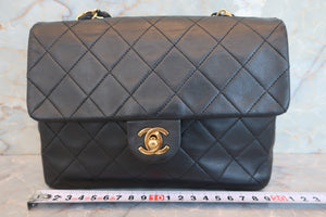 CHANEL Mini Matelasse single flap chain shoulder bag Lambskin Black/Gold hadware Shoulder bag 700070157