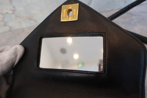 CHANEL/シャネル Vステッチチェーンショルダーバッグ ラムスキン ブラック/ゴールド金具 ショルダーバッグ 700080193