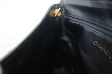画像をギャラリービューアに読み込む, CHANEL/シャネル マトラッセフリンジチェーンショルダーバッグ ラムスキン ブラック/ゴールド金具 ショルダーバッグ 800010157
