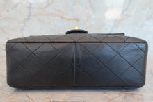 Load image into Gallery viewer, CHANEL Mini Matelasse single flap chain shoulder bag Lambskin Black/Gold hadware Shoulder bag 700070157
