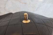 Load image into Gallery viewer, CHANEL Mini Matelasse single flap chain shoulder bag Lambskin Black/Gold hadware Shoulder bag 700070157
