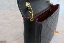 将图片加载到图库查看器，CHANEL/香奈儿 迷你CF 链条包 羊皮 Black/Gold hadware(黑色/金色金属) 肩背包 700060176
