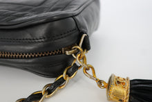 画像をギャラリービューアに読み込む, CHANEL/シャネル ココマークフリンジショルダーバッグ ラムスキン ブラック/ゴールド金具 ショルダーバッグ 800090176
