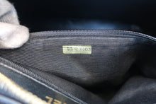 Load image into Gallery viewer, CHANEL Matelasse chain shoulder bag Caviar skin Black/Gold hadware Shoulder bag 800040089

