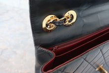 将图片加载到图库查看器，CHANEL/香奈儿 中号CF 单盖包 链条包 羊皮 Black/Gold hadware(黑色/金色金属)  肩背包 600080231
