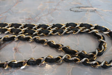 Load image into Gallery viewer, CHANEL Matelasse chain shoulder bag Lambskin Black/Gold hadware Shoulder bag 800070137
