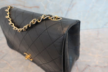 將圖片載入圖庫檢視器 CHANEL/シャネル マトラッセチェーンショルダーバッグ ラムスキン ブラック/ゴールド金具 ショルダーバッグ 700060110
